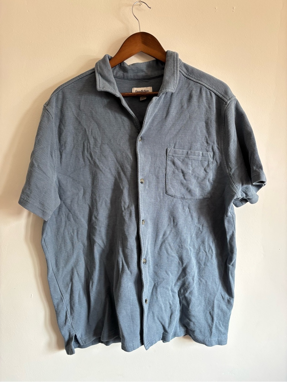 Goodfellow & Co Light Blue Short-Sleeve Button-Front Shirt